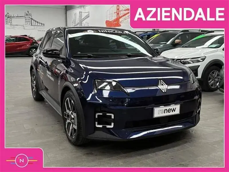 Nuova Renault 5 E-Tech Komfort 110 kW (150 CV) 2025 Blu scuro Utilitaria