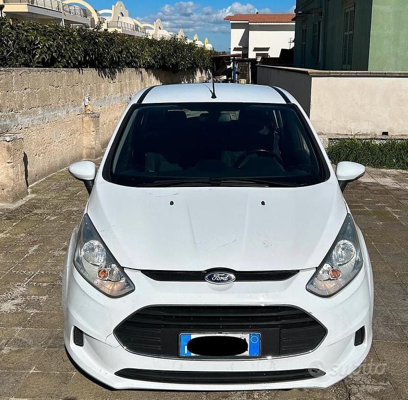 Usata Ford B-MAX Titanium 95 CV (69 kW) 2014 Bianco Monovolume