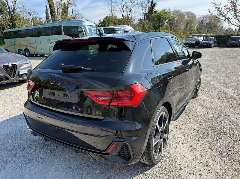 Usata Audi A1 Sportback Black Edition 116 CV (85 kW) 2025 Nero Utilitaria