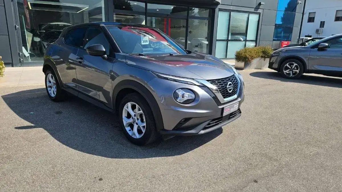 Usata Nissan Juke N-Connecta 114 CV (83 kW) 2021 Antracite metallizzato SUV
