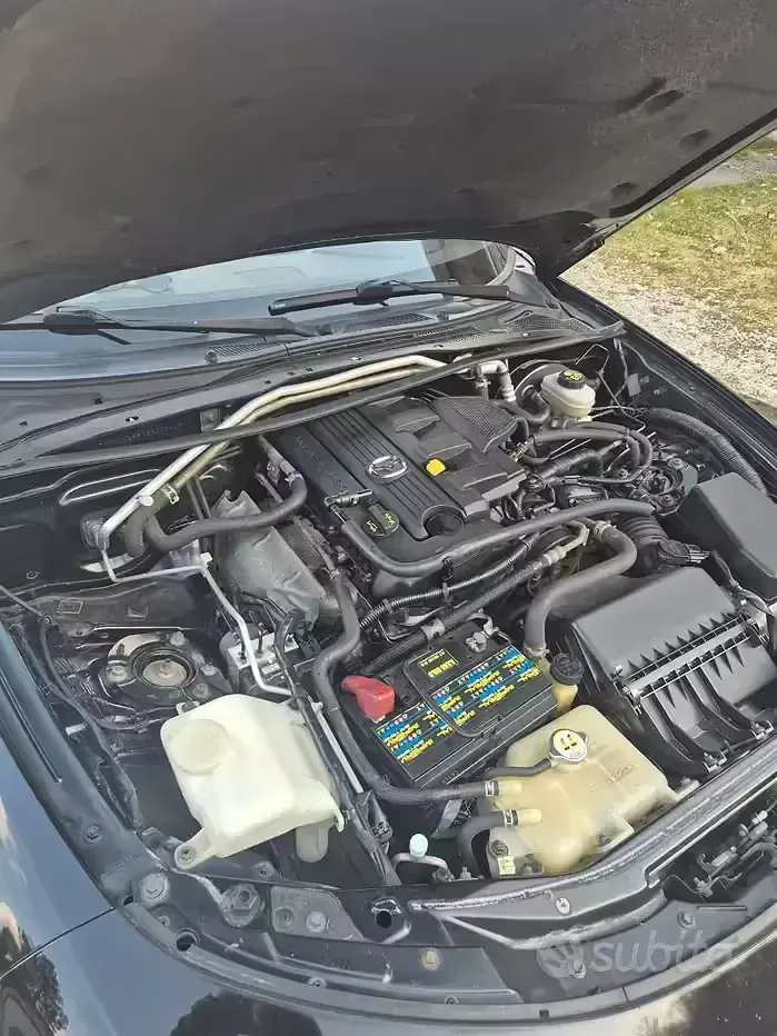 Usata Mazda MX5 126 CV (92 kW) 2006 Nero Cabrio