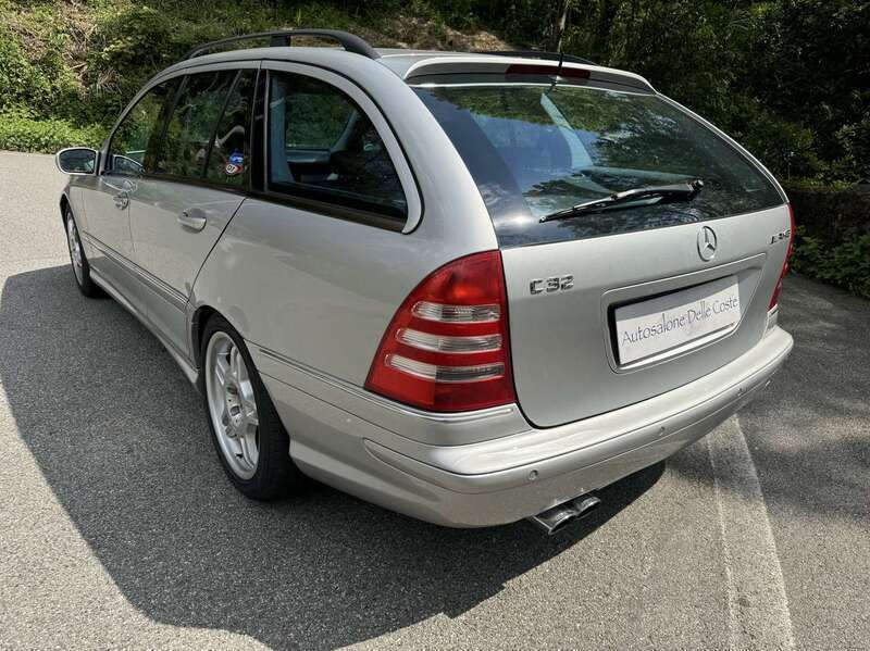 Usata Mercedes C32 AMG AMG 360 CV (264 kW) 2001 Argento Station wagon