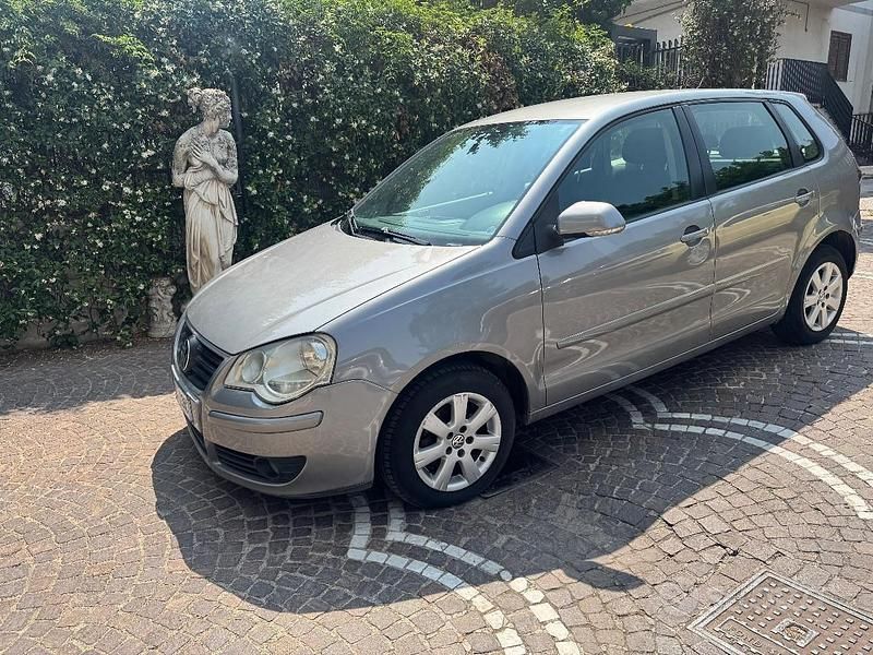 Usata VW Polo Comfortline 69 CV (50 kW) 2007 Grigio(met.) Utilitaria