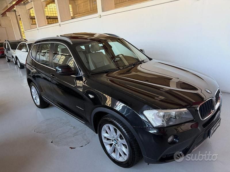 Begagnad BMW X3 184 HK (135 kW) 2011 Svart SUV