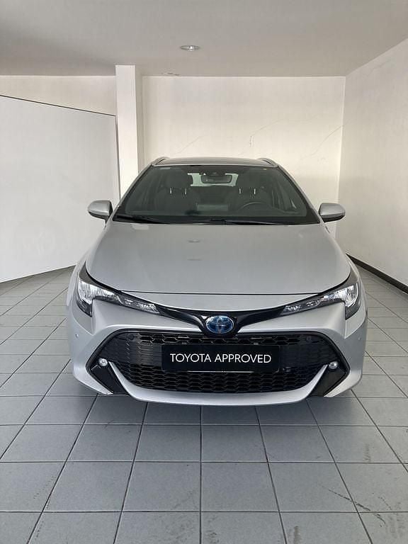 Usata Toyota Corolla Active 122 CV (89 kW) 2020 Grigio Station wagon