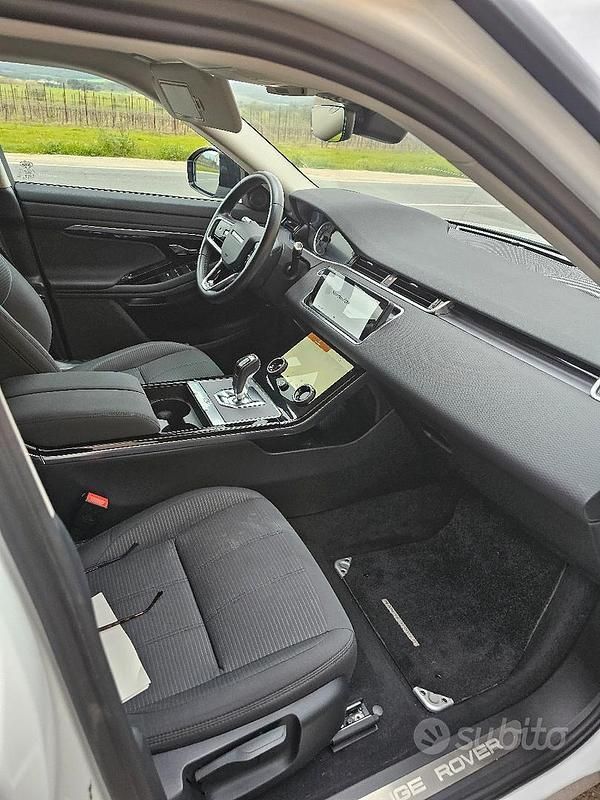 Usata Land Rover Range Rover evoque 163 CV (119 kW) 2021 Bianco Station wagon