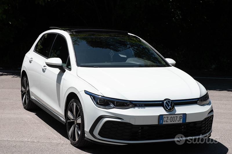 Usata VW Golf VIII 150 CV (110 kW) 2021 Bianco Berlina