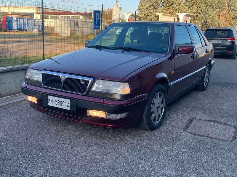 Rosso Usata 1993 Lancia Thema Tre volumi | 6900 € - Immagine 1/4