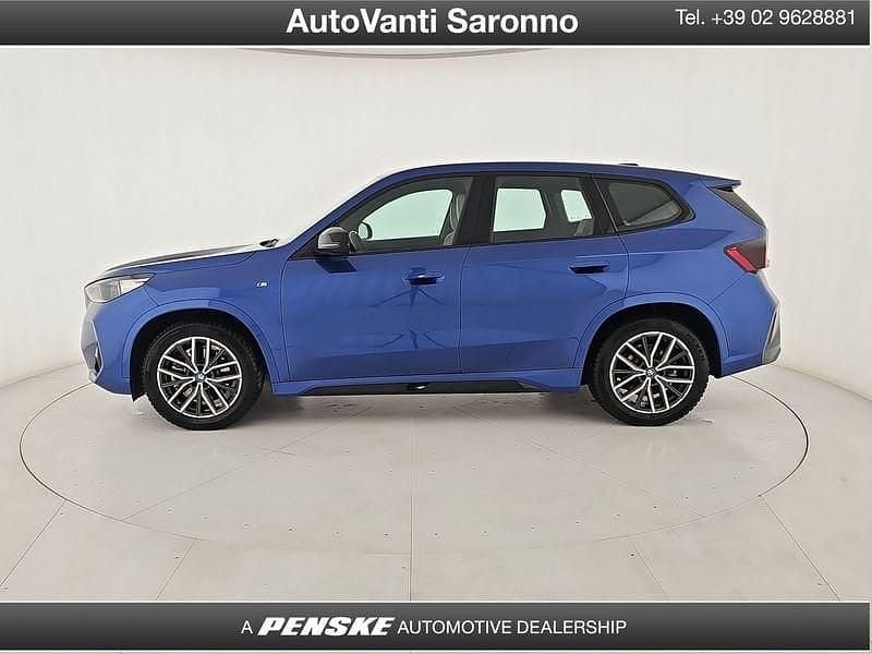 Usata BMW iX1 M Sport 230 kW (313 CV) 2023 Blu/azzurro SUV