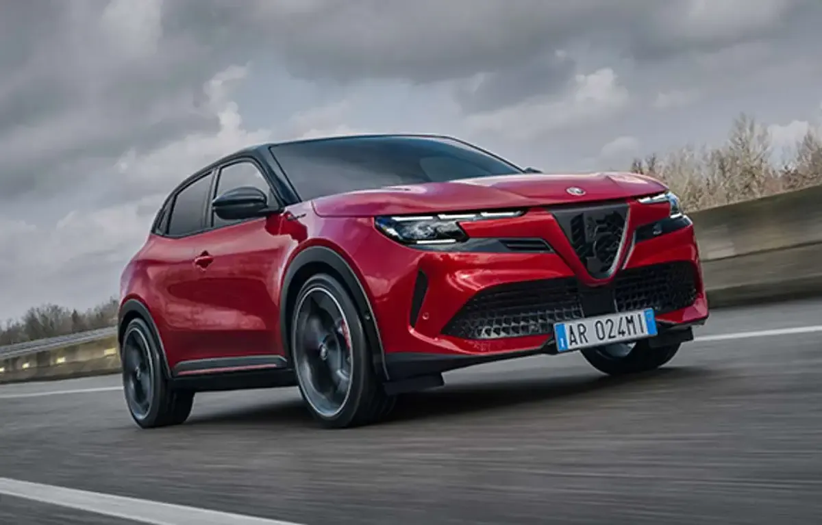 Nuova Alfa Romeo GT Junior Ti 145 CV (106 kW) 2026 Argento Station wagon