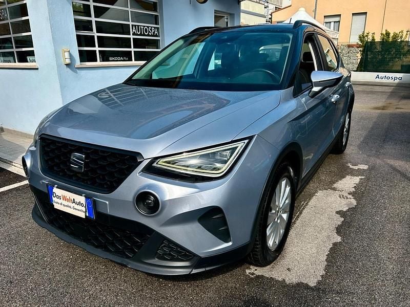 Usata Seat Arona Style 89 CV (65 kW) 2022 Argento SUV