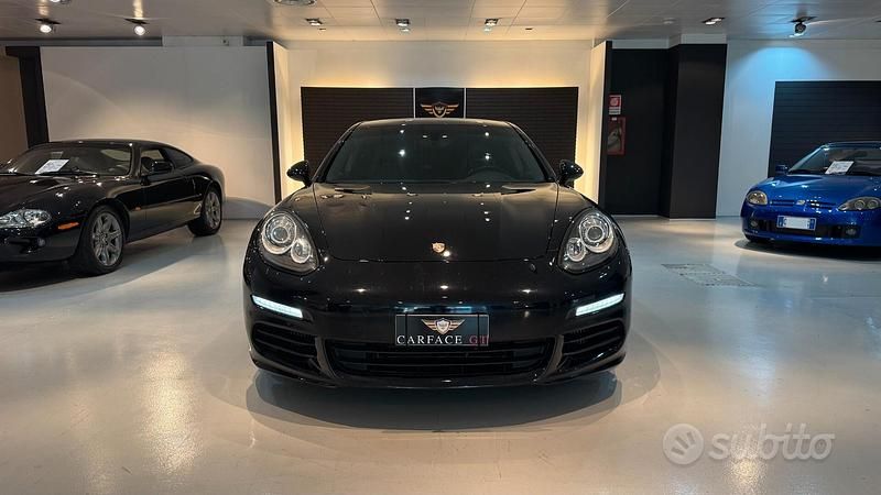 Usata Porsche Panamera Platinum Edition 300 CV (220 kW) 2015 Nero Utilitaria