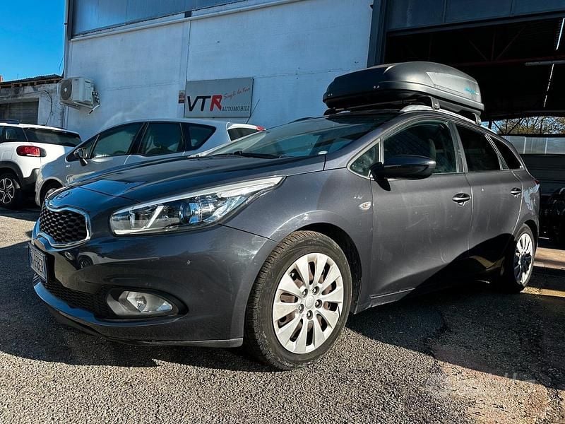 Usata Kia Ceed Sportswagon Active 100 CV (73 kW) 2014 Grigio Station wagon