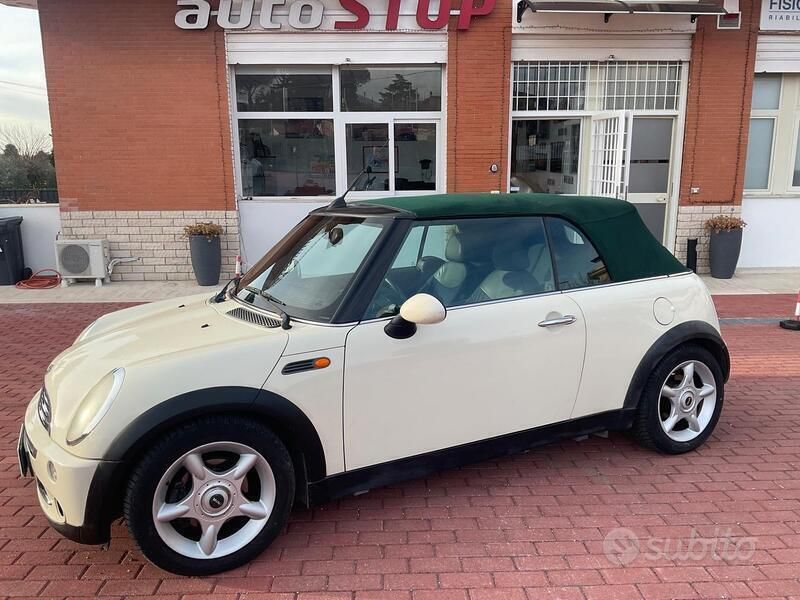 Usata Mini Cooper Cabriolet 116 CV (85 kW) 2006 Bianco Cabrio
