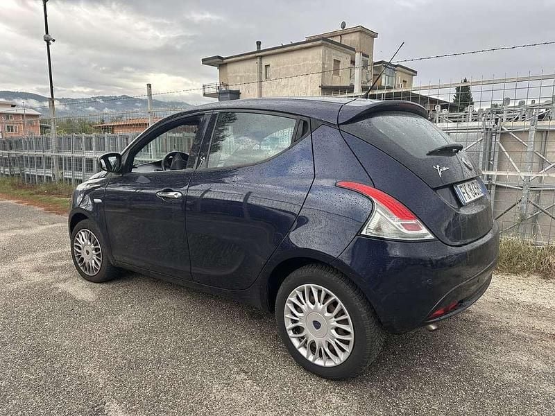 Usata Lancia Ypsilon Silver 95 CV (69 kW) 2017 Utilitaria