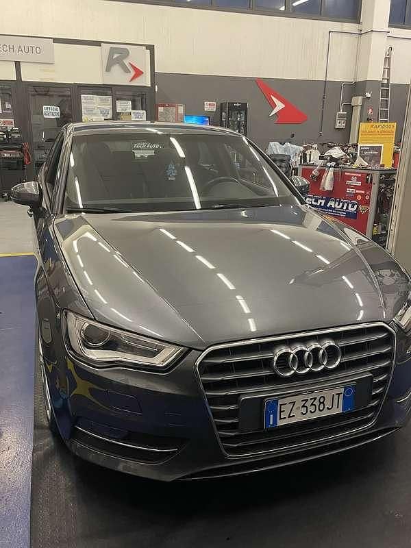 Usata Audi A3 Ambiente 150 CV (110 kW) 2014 Berlina