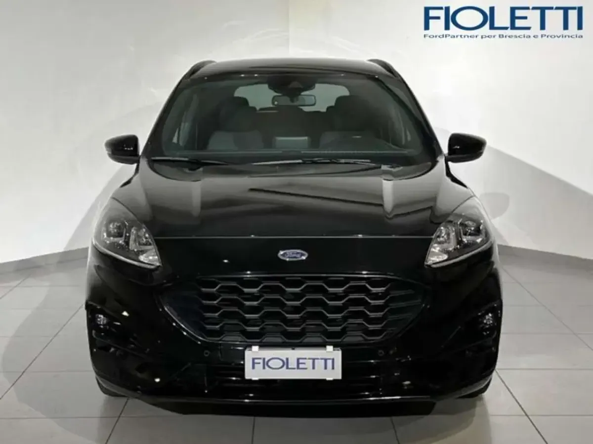 Usata Ford Kuga ST-Line 120 CV (88 kW) 2021 Nero SUV