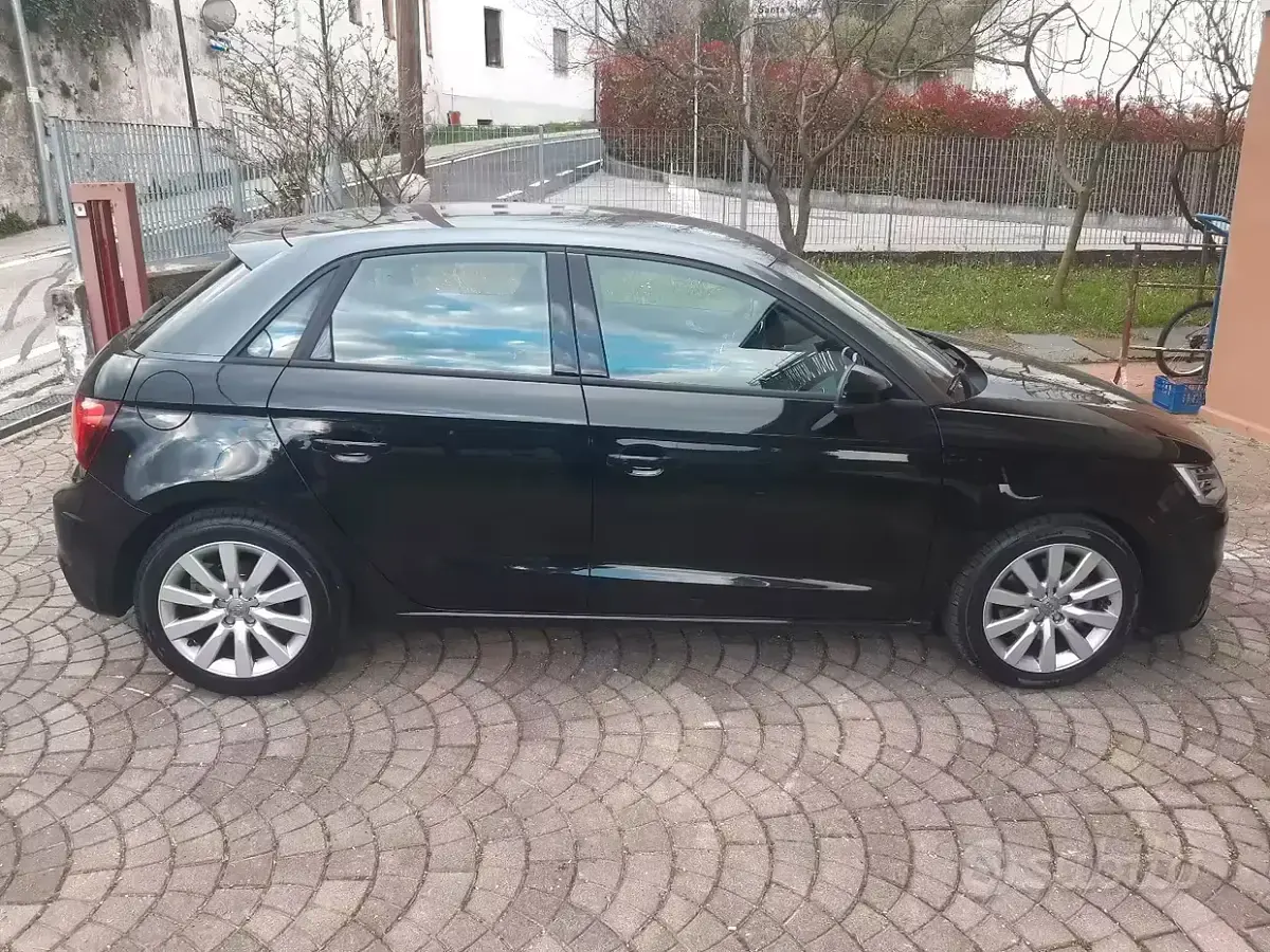 Usata Audi A1 Sport 116 CV (85 kW) 2018 Nero Berlina