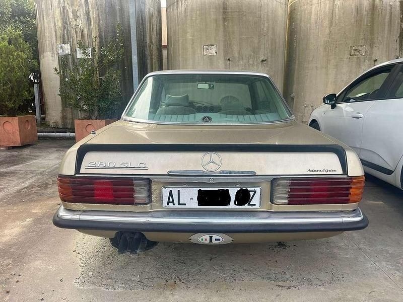 Käytetty Mercedes SLC280 185 HP (136 kW) 1972