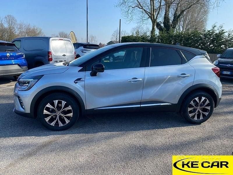 Usata Renault Captur Techno 90 CV (66 kW) 2024 Grigio SUV