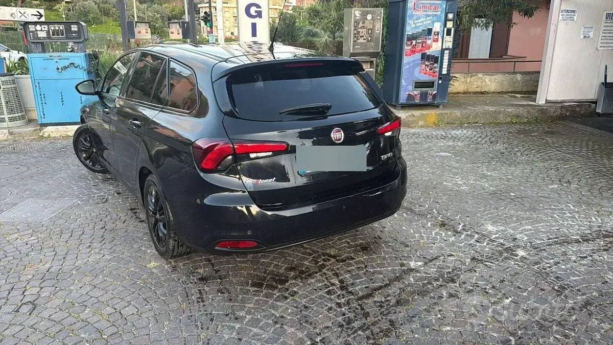 Usata Fiat Tipo 95 CV (69 kW) 2019 Nero Station wagon