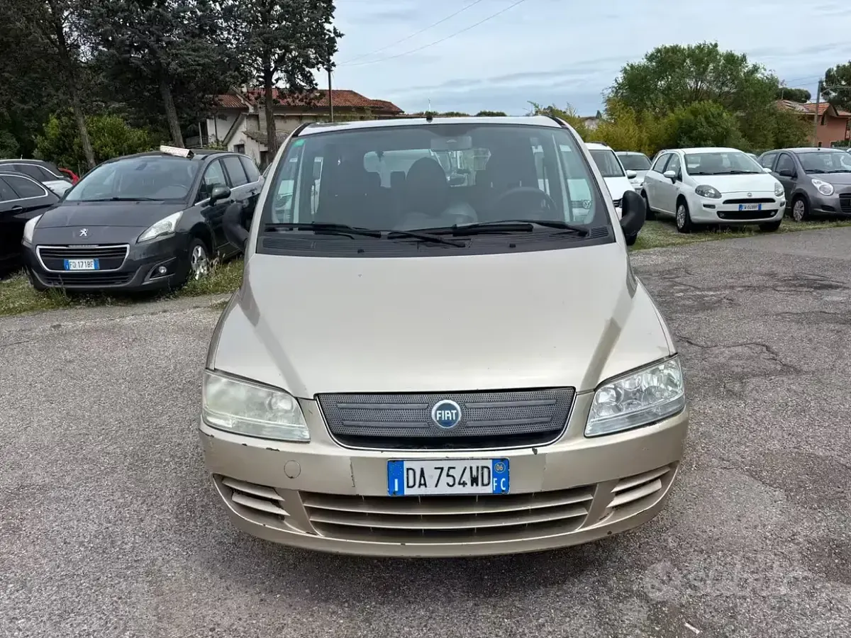 Usata Fiat Multipla Emotion 103 CV (75 kW) 2006 Monovolume