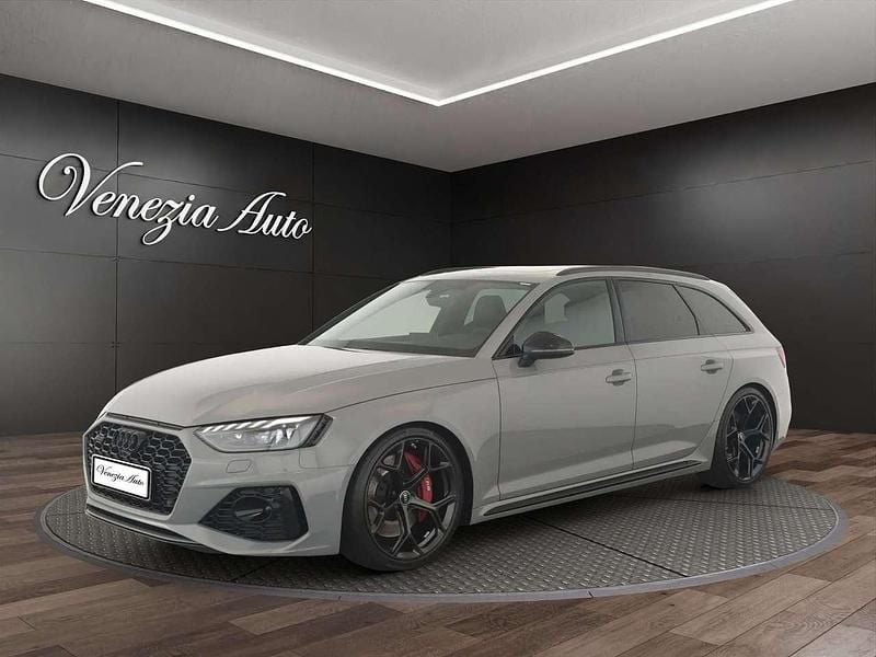 Usata Audi RS4 Competition 450 CV (330 kW) 2025 Grigio Station wagon