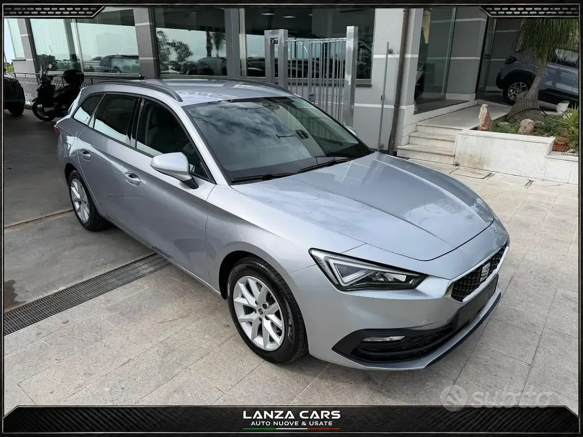 Usata Seat Leon ST Business 150 CV (110 kW) 2023 Grigio Station wagon