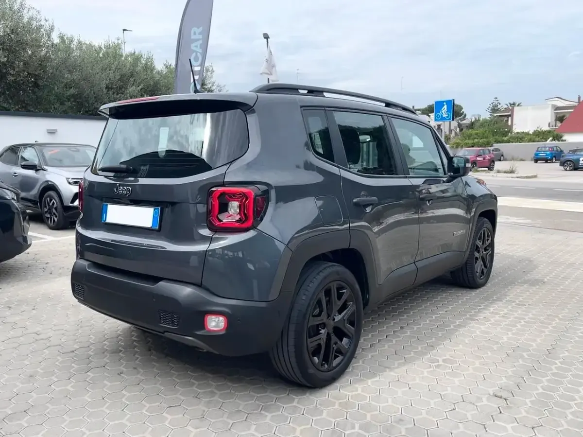 Usata Jeep Renegade Summit 131 CV (96 kW) 2025 Grigio SUV