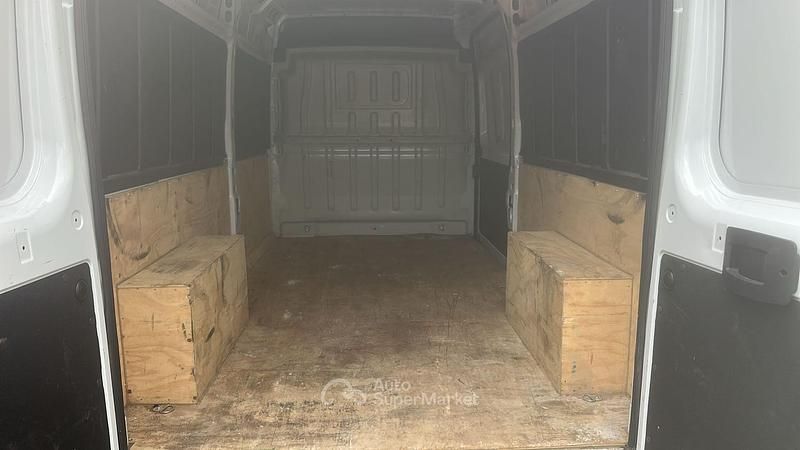 Usata Fiat Ducato 140 CV (102 kW) 2023 Bianco Furgone