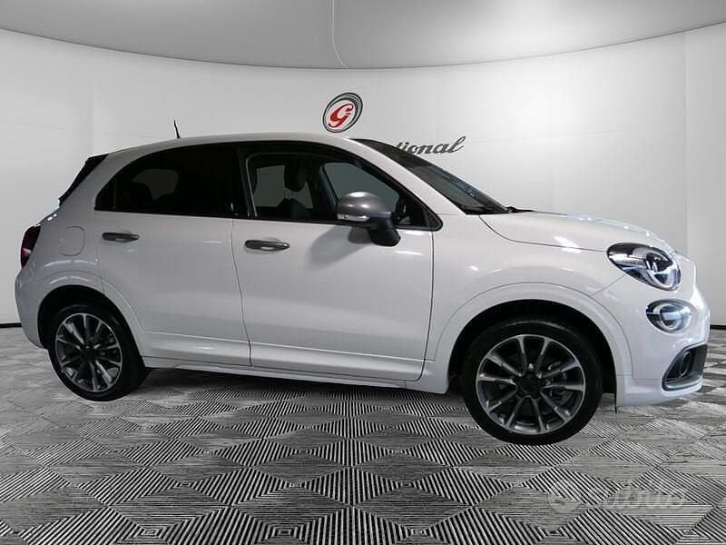 Usata Fiat 130 Sport 130 CV (95 kW) 2024 Bianco SUV