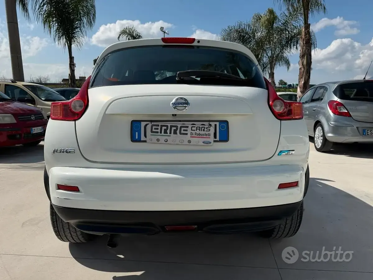 Usata Nissan Juke 110 CV (80 kW) 2011 Bianco SUV