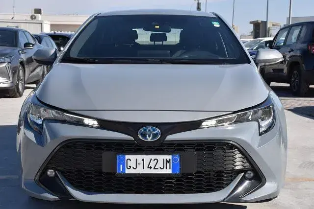 Usata Toyota Corolla Business Edition 122 CV (89 kW) 2022 Grigio Berlina