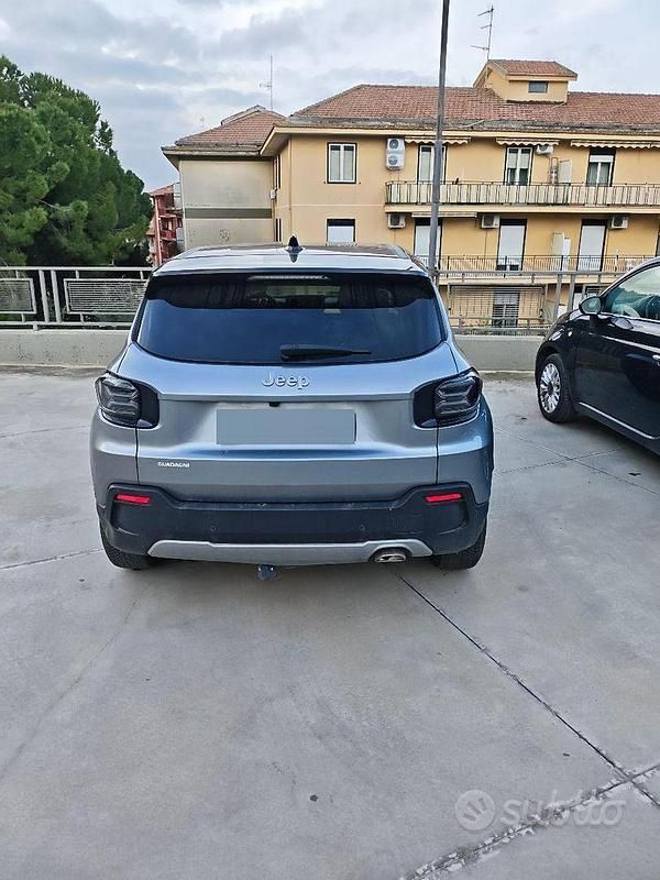 Usata Jeep Avenger Altitude 101 CV (74 kW) 2023 SUV