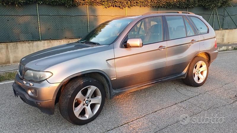 Usata BMW X5 218 CV (160 kW) 2005 Grigio SUV
