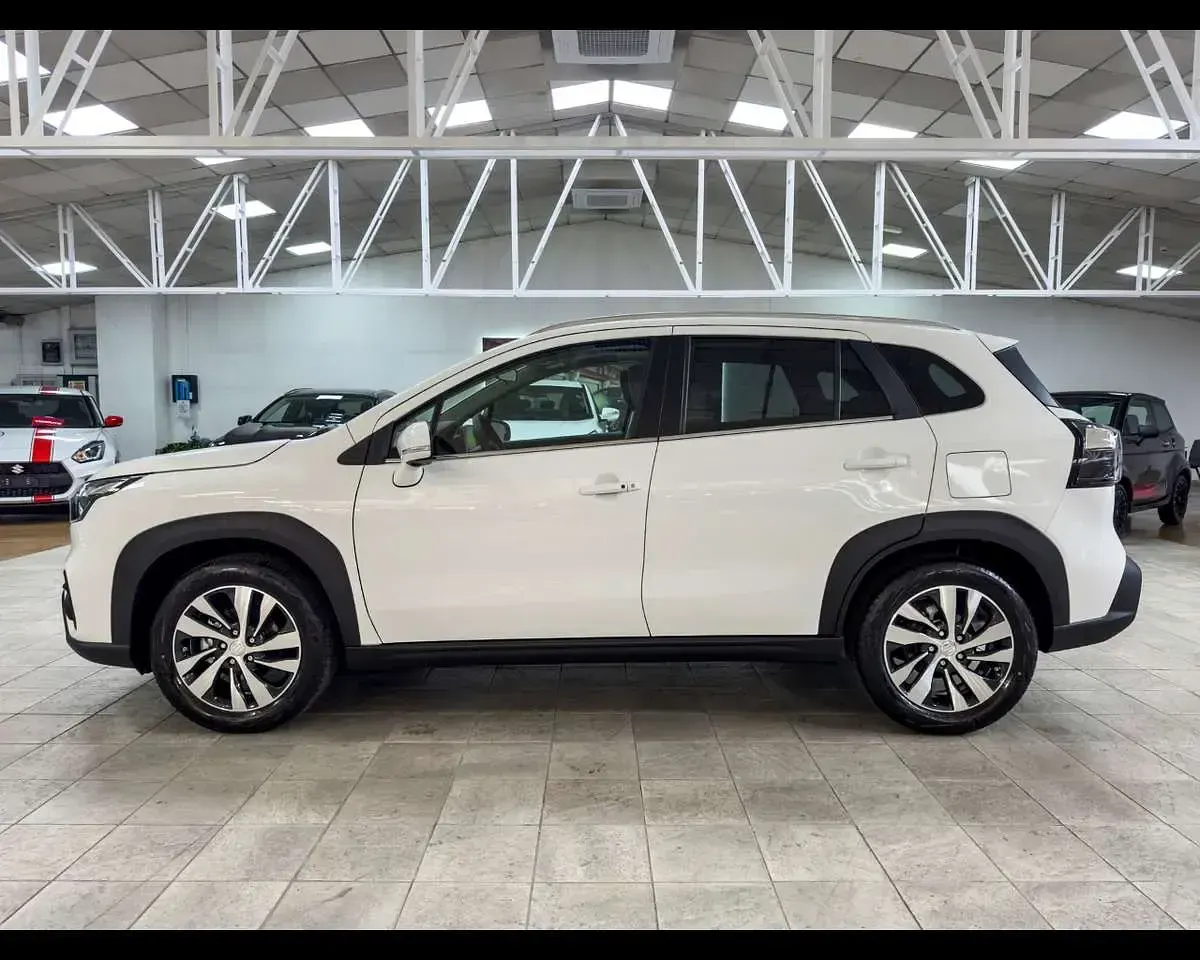 Usata Suzuki SX4 S-Cross 102 CV (75 kW) 2024 Bianco SUV