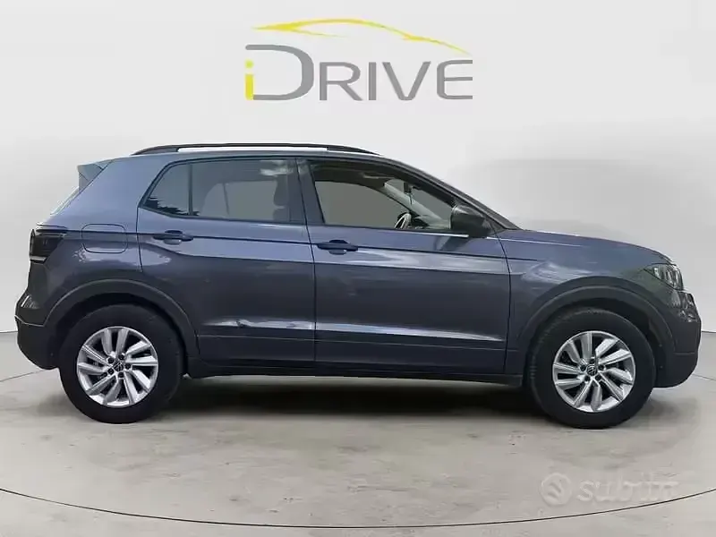 Usata VW T-Cross Style 110 CV (80 kW) 2022 Grigio SUV