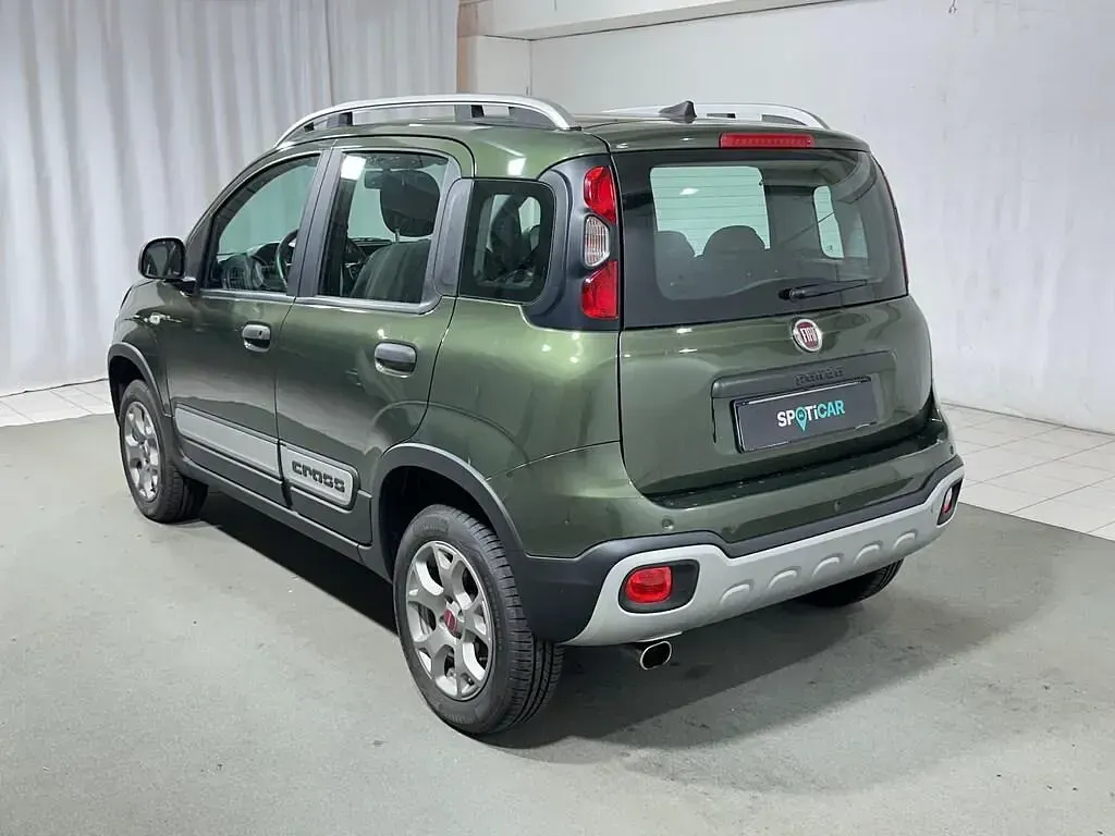 Usata Fiat Panda Cross Cross 85 CV (62 kW) 2021 Verde Utilitaria