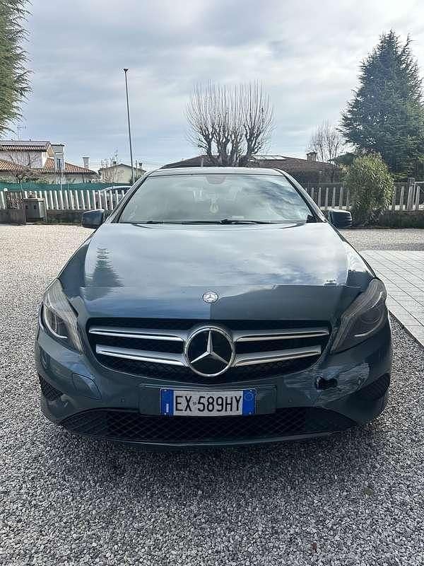 Usata Mercedes A180 Executive 109 CV (80 kW) 2013 Berlina