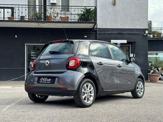 Usata Smart ForFour 71 CV (52 kW) 2018 Antracite Utilitaria