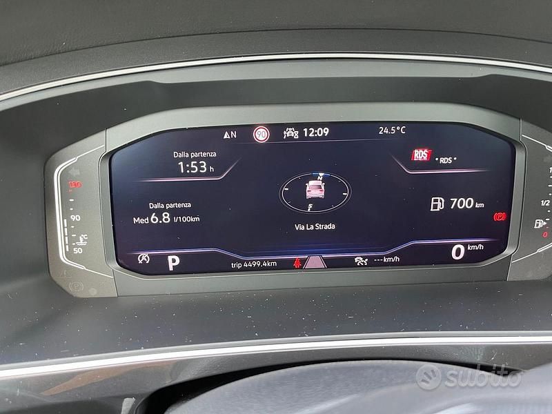 Usata VW Tiguan Elegance 150 CV (110 kW) 2021 Bianco SUV