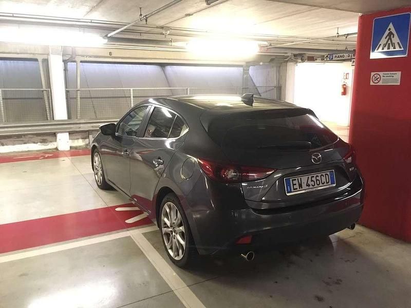 Usata Mazda 3 Exceed 150 CV (110 kW) 2014 Grigio Berlina