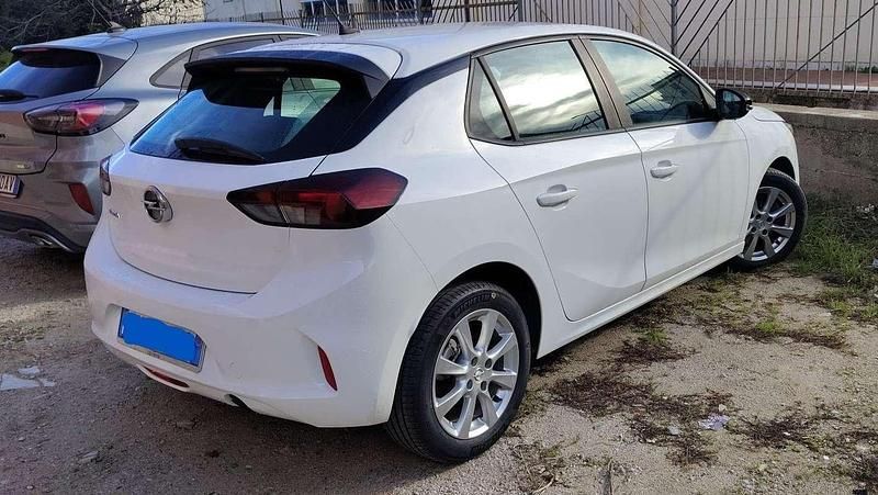Usata Opel Blitz Edition 101 CV (74 kW) 2023 Bianco Berlina