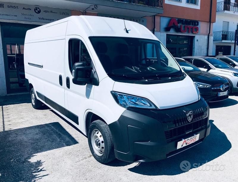 Usata Peugeot Boxer S 140 CV (102 kW) 2024 Bianco Furgone