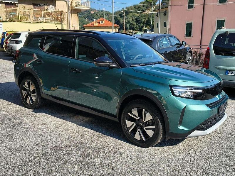 Nuova Opel Frontera 136 CV (100 kW) 2025 Orange metallizzato SUV