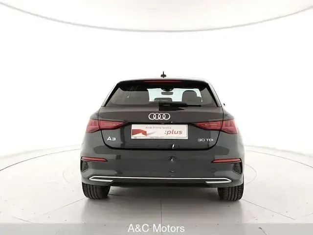 Usata Audi A3 Advanced Plus 116 CV (85 kW) 2022 Grigio Berlina
