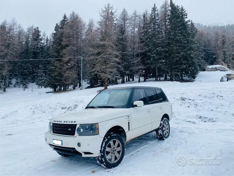 Usata 2008 Land Rover Range Rover Vogue SUV | 12.000 € (Cara) - Immagine 1/4