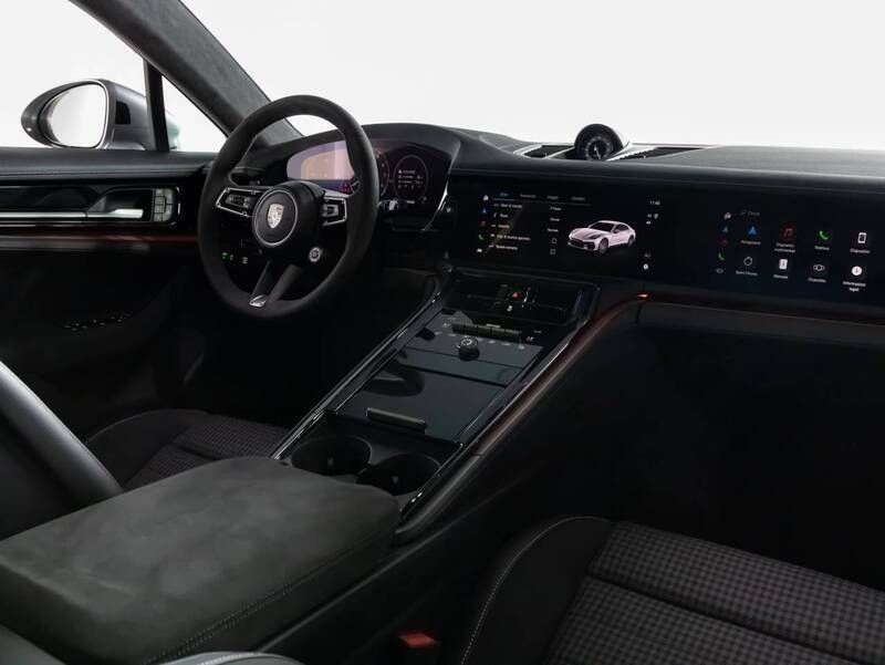 Usata Porsche Panamera Turbo E-Hybrid 680 CV (500 kW) 2024 Argento dolomite metallizzato Berlina