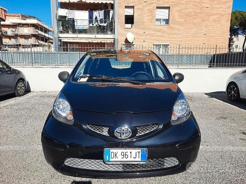 Usata Toyota Aygo 67 CV (49 kW) 2007 Utilitaria