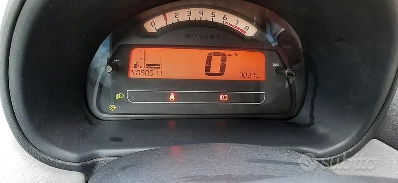 Begagnad Citroën C3 60 HK (44 kW) 2007 Grå Sedan